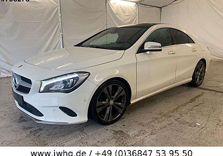 Mercedes-Benz CLA 200 Coupé Leder Navi LED Panorama Tempomat