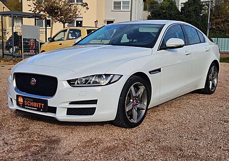 Jaguar XE 20t 200PS Prestige Automatik