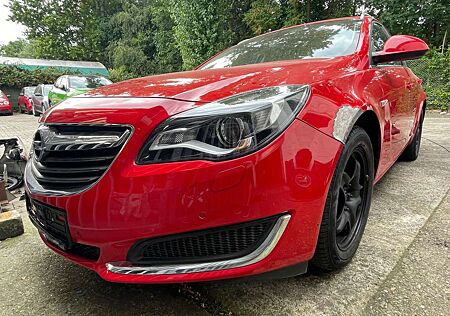 Opel Insignia Edition+Panorama+Bose+Tempomat+Navi+