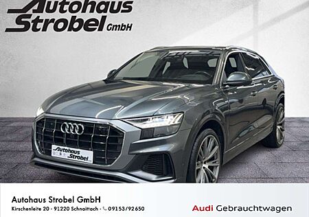 Audi Q8 55 3.0 V6 TFSI e Tiptronic Quattro S-Line Pan