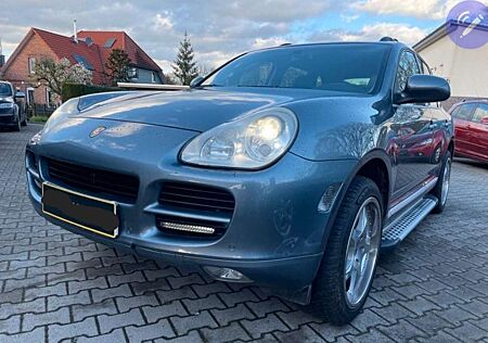 Porsche Cayenne S V8 Motor Top