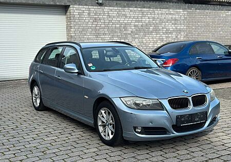 BMW 318 d Touring Automatik*PDC v. + h.*2-Zonen*Navi*