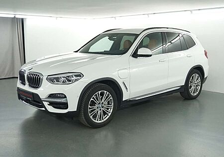 BMW X3 xDrive30e Luxury Line ACC H/K HUD DriveAssist