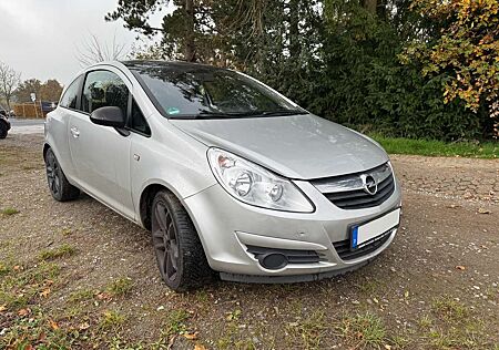 Opel Corsa 1.2 16V Edition