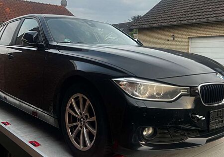BMW 320 d Touring Efficient Dynamics Edition