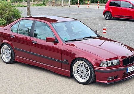 BMW 328i 328 E36 M-Paket