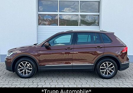 VW Tiguan Volkswagen Life 2.0 TDI/LED/AHK/Virtual/ACC/R-Kam/SH