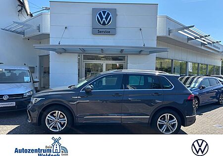 VW Tiguan Volkswagen 2.0 TDI DSG 4M R-Line