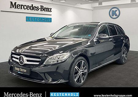 Mercedes-Benz C 300 de T-Modell AVANTGARDE+AHK+PARK+DISTR