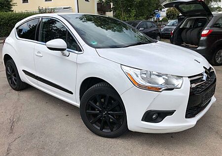 Citroën DS4 Citroen HDi 165 SoChic *Klimaautomatik*TÜV 07/25*Pan