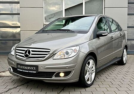 Mercedes-Benz B 170 Navi/PTS/Sitzhzg./Klimaauto/8-fach bereift