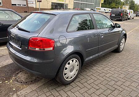 Audi A3 1.6 Attraction