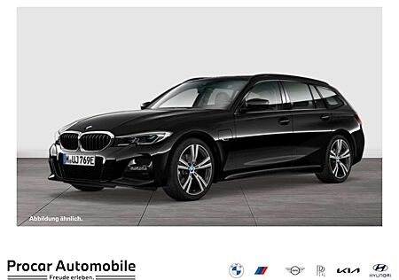 BMW 330 e xDrive A M Sport HUD PANO RFK NAVI LED DAB