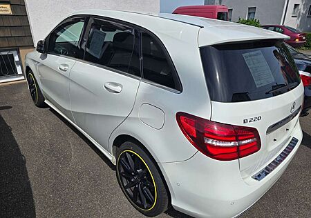 Mercedes-Benz B 220 B-Klasse 4Matic 7G-DCT Urban