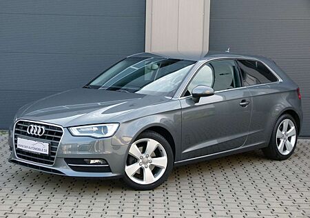 Audi A3 1,4 TFSI S-tronic PDC Navi Xenon drive/select