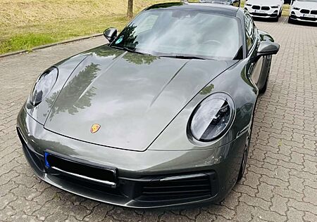 Porsche 992 911 Carrera PDK, unfallfrei, BOSE, Sportabgasanl.