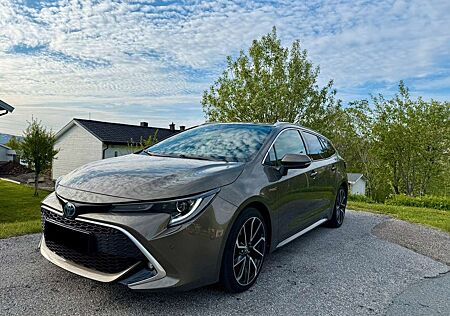 Toyota Corolla 2.0 Hybrid Touring Sports Executive