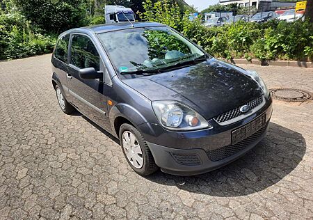 Ford Fiesta 1.3 Ambiente TÜV 03/2026