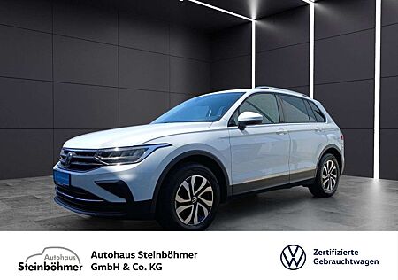 VW Tiguan Volkswagen Active 2.0TDI DSG Pano Navi LED AHK Klima