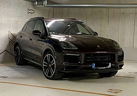Porsche Cayenne E-Hybrid Tiptronic SPlatinum Edition