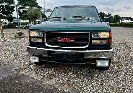 Chevrolet Suburban 4WD TD LT Deutsche Papiere
