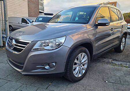 VW Tiguan Volkswagen 2.0 TDI DPF 4Motion Automatik Sport