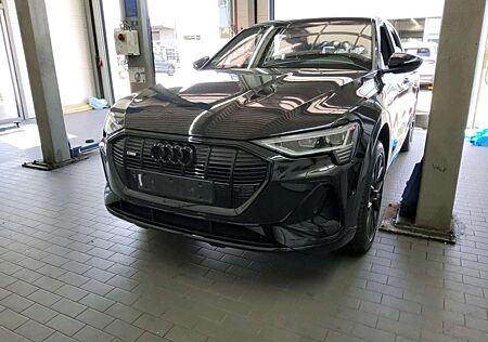 Audi e-tron 55 Q 2x S LINE BLACK EDITION 21Z./LED/SHZ