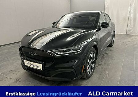 Ford Mustang Mach-E AWD Geschlossen, 5-türig, Direktantrieb, 1-Gang