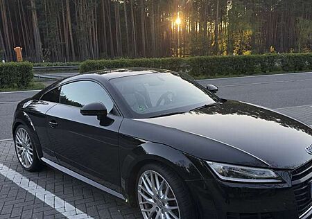 Audi TT Coupe 1.8 TFSI S tronic