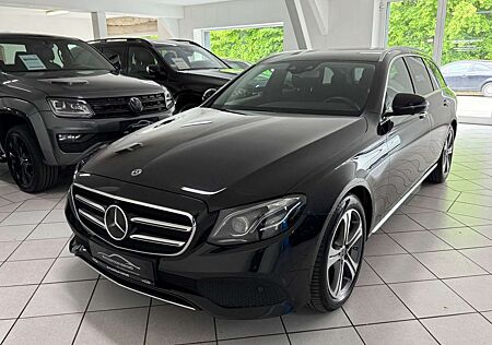 Mercedes-Benz E 220 d T 4Matic Navi Comand LED Leder 360°
