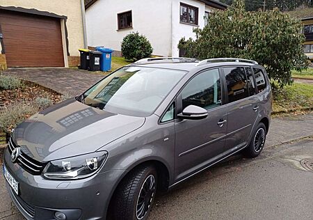 VW Touran Volkswagen 1.2 TSI Cup