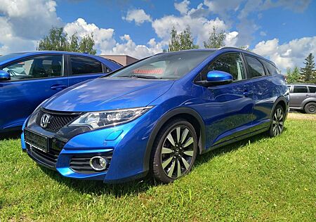 Honda Civic 1,8 Tourer Executive **31800km**