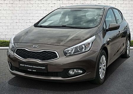 Kia Cee'd Ceed / CVVT 1.4 Klima Winterräder