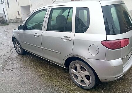 Mazda 2 1. SonyEricsson