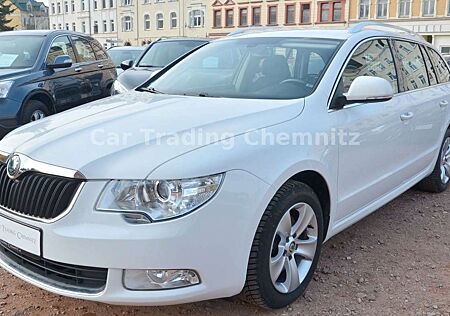 Skoda Superb Combi Ambition 2.0 TDI Automatik Navi AHK