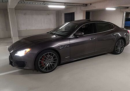 Maserati Quattroporte GranSport GTS - nur bis 27.11. verfügbar
