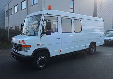 Mercedes-Benz Vario HKA / 816 D /AHK/Kamera/1 Hand/7 Sitze