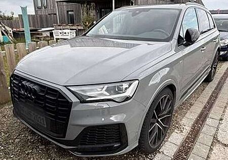 Audi Q7 Q7 55 TFSI quattro tiptronic S line