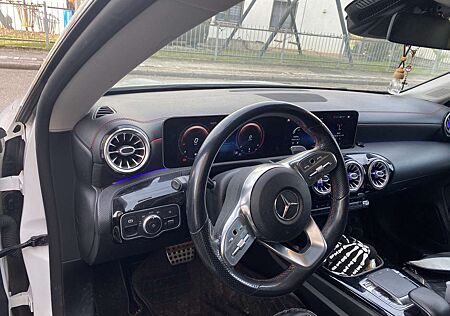 Mercedes-Benz CLA 220 d 8G-DCT Edition 1