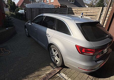 Audi A4 Avant 2.0 TDI S tronic design