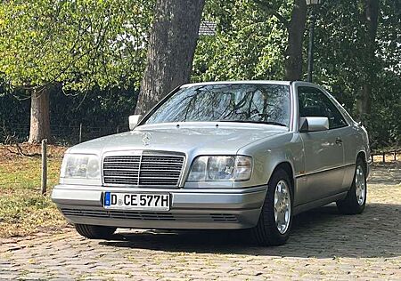 Mercedes-Benz CE 200