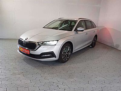 Skoda Octavia 2.0 TDI Clever DSG AHK+VIRTUAL+NAVI