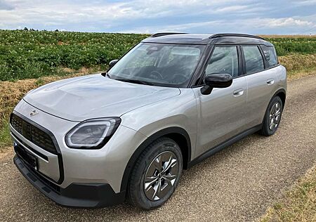 Mini One Countryman Countryman E Classic Trim Paket S 245/45R19 HUD LED DAB FLA
