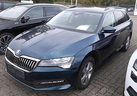 Skoda Superb gebraucht kaufen Skoda Superb Ambition 2,0 TDI DSG Standheizung/AHK/Naci/ACC
