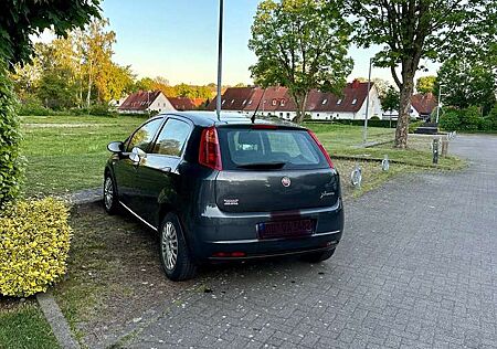 Fiat Punto 1.2 8V Natural Power Classic