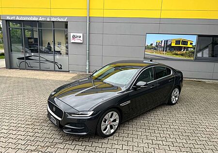 Jaguar XE S/LEDER/NAVI/TEMPOMAT/AUTOMATIK/DAB/MEMORY