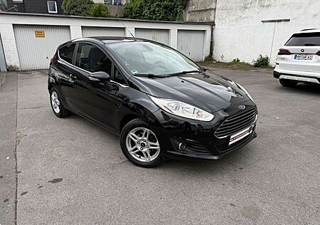 Ford Fiesta Titanium 1.Hand, Klimaautomatik, PDC, Sitzheizung!