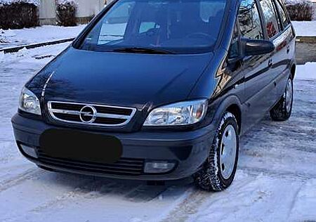 Opel Zafira 1.8 Edition