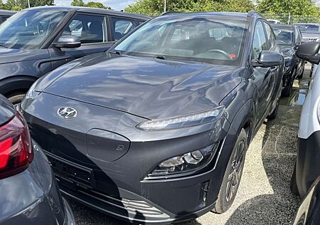 Hyundai Kona Select dig.Cockpit PDC ACC R.Cam SHZ DAB+