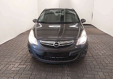 Opel Corsa Satellite
